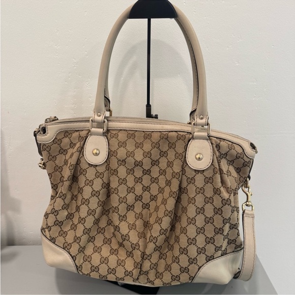 🌟 Gucci Sukey GG Monogram Tote – Beige/Cream 🌟 - Picture 4 of 8